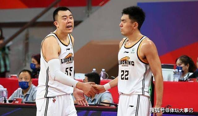 丝袜麻麻被肉干高h潮文不断