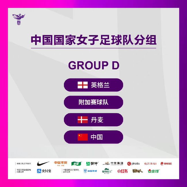 翘臀美女后进
